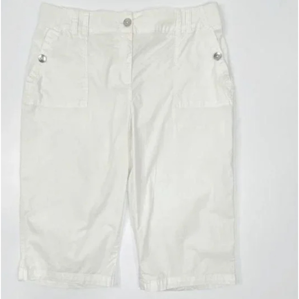 CHICO'S White Bermuda Shorts